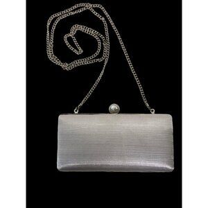 Vintage La Regale Metallic Silver Clutch Purse With Chain Strap & Snap Closure